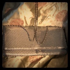 Silver chain mail purse w/ long silver metal strap